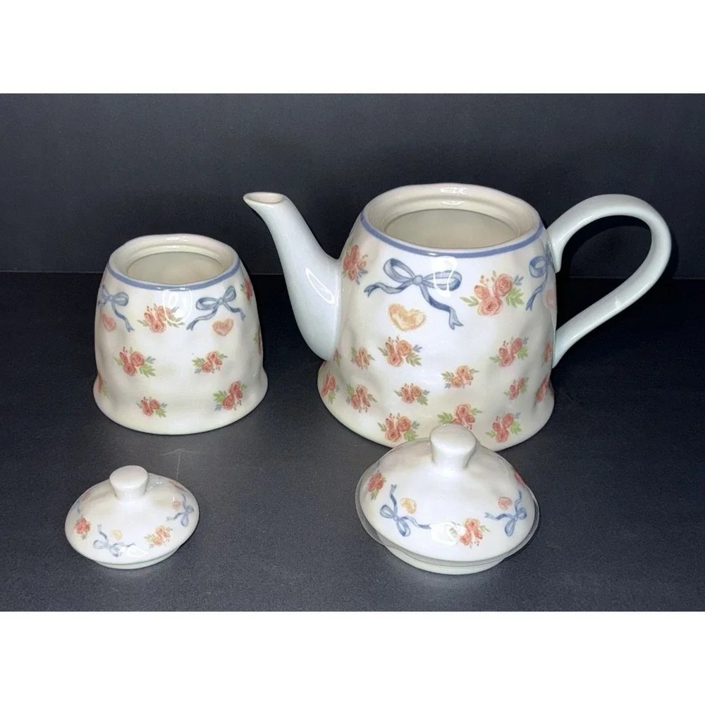 Blue Bows‎ And Pink Roses Teapot And Sugar Pot